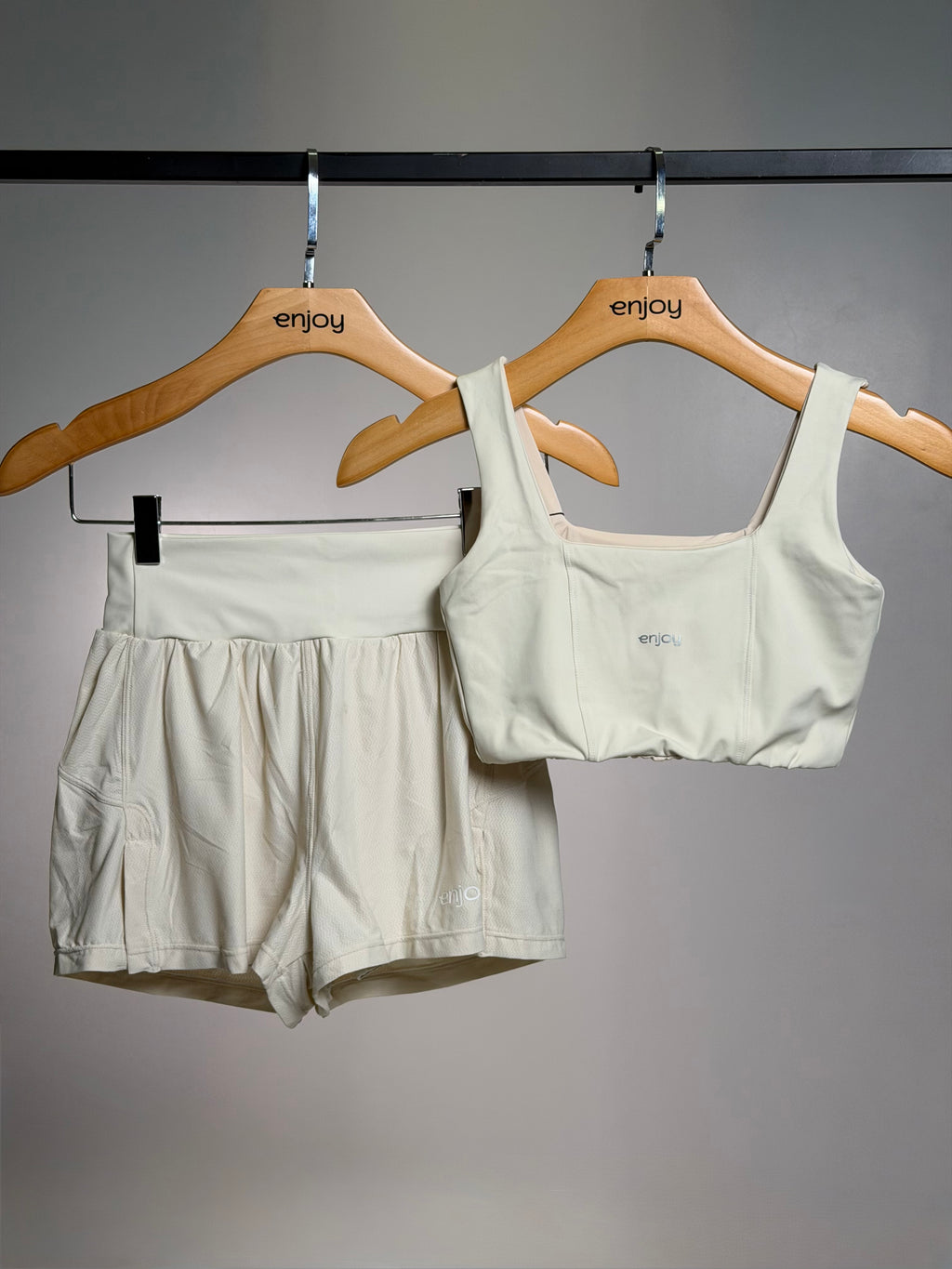 Short Duo