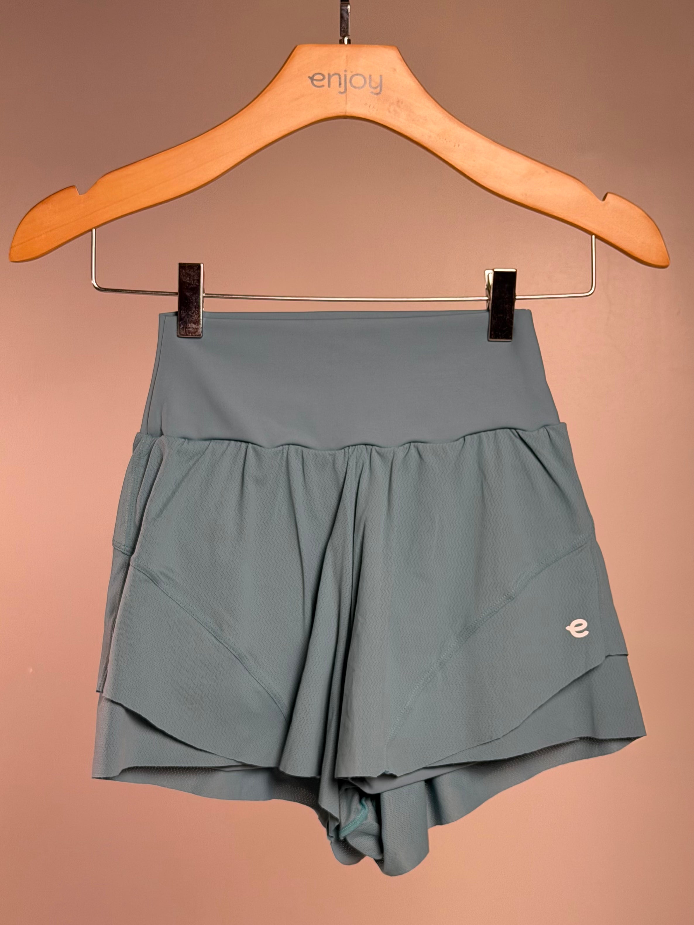 Short Duo Motion