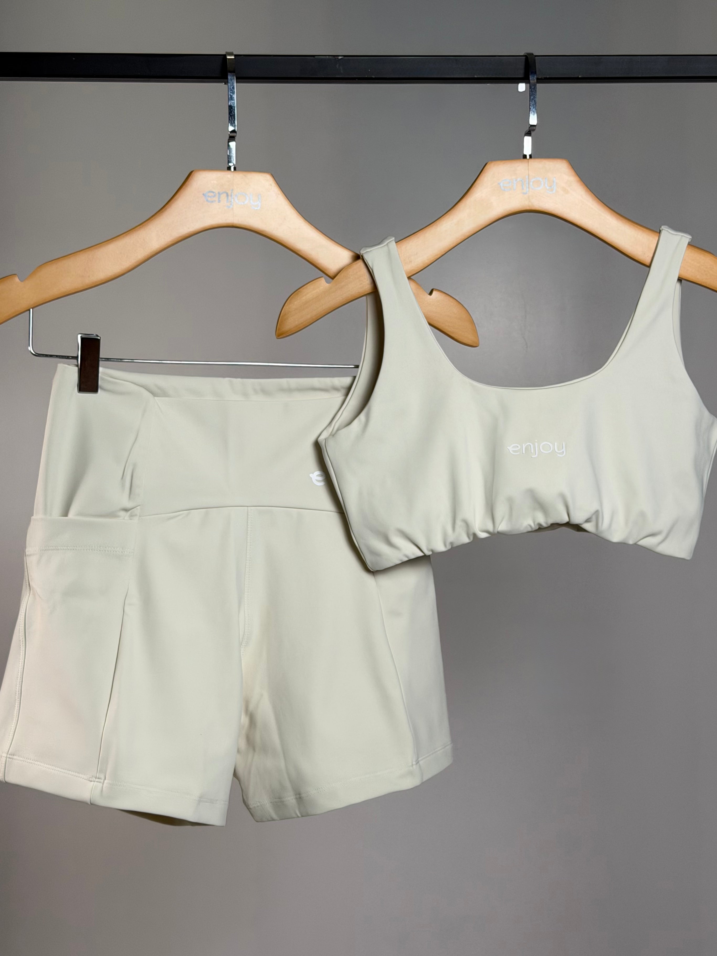 Short Pulso