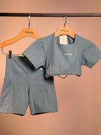 Short Eleve