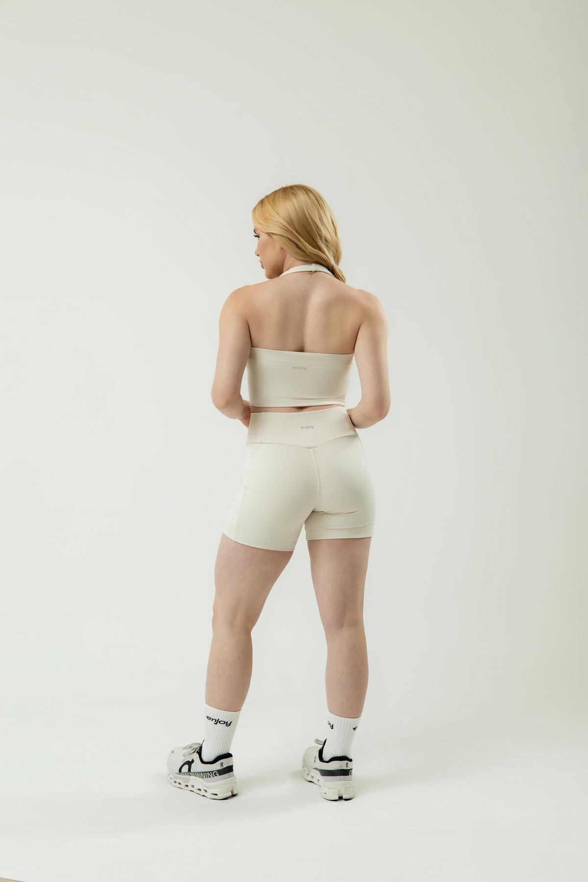 Short Lia
